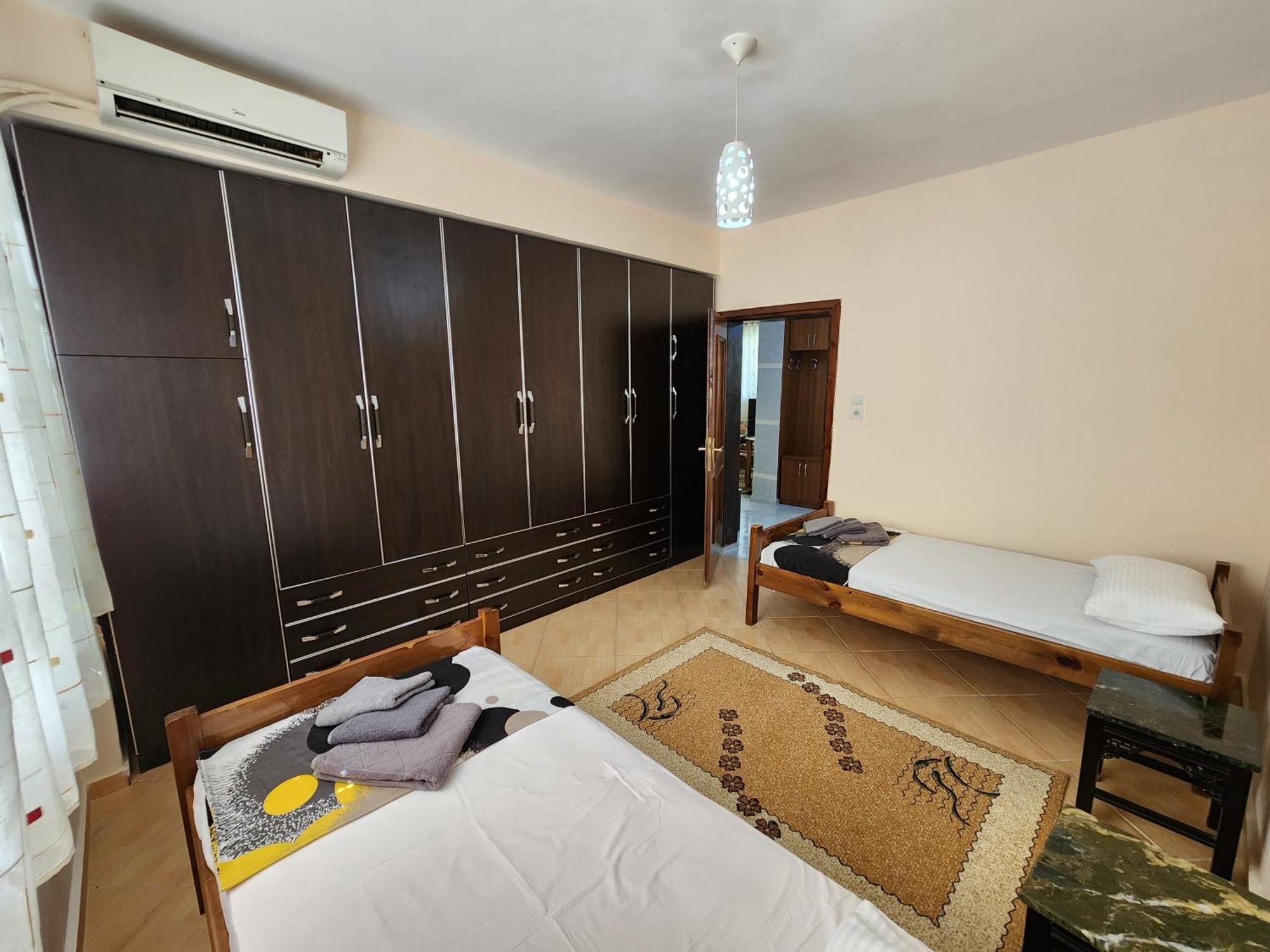 Grace Apartment City Center Tirana Bagian luar foto