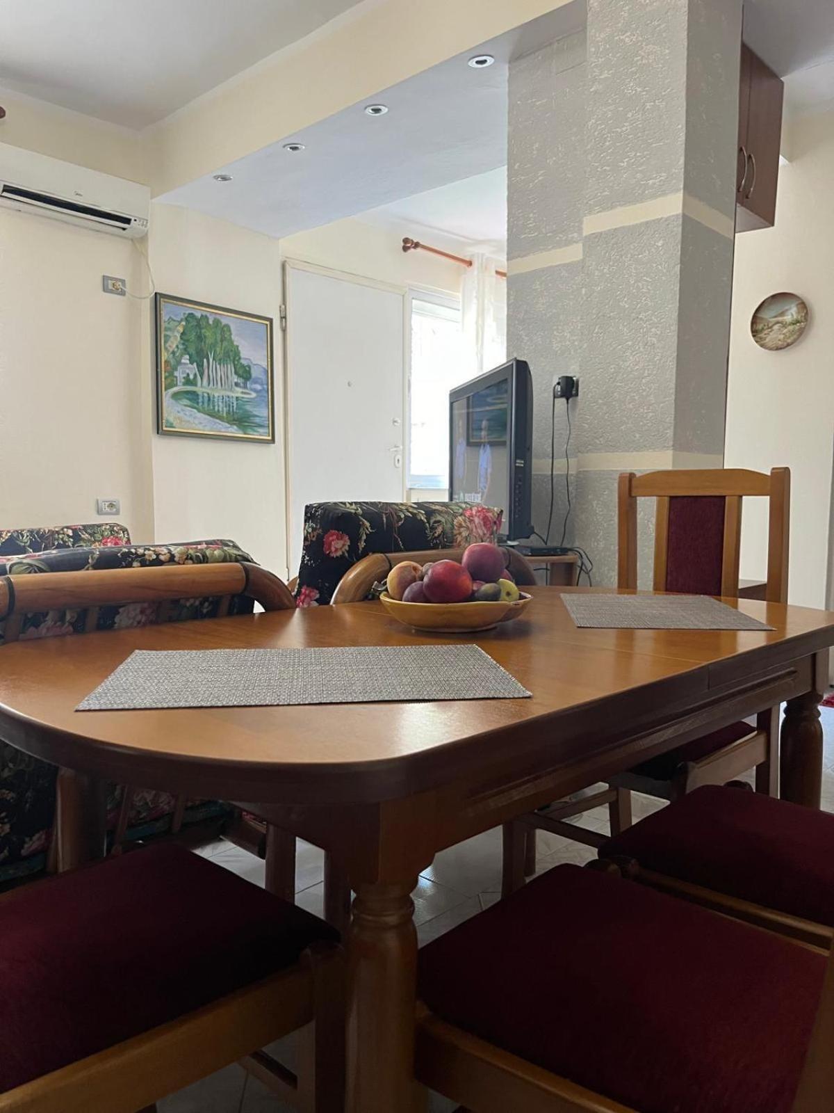 Grace Apartment City Center Tirana Bagian luar foto